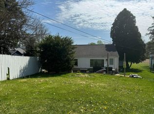 410 Earlmick St, Danville, OH 43014