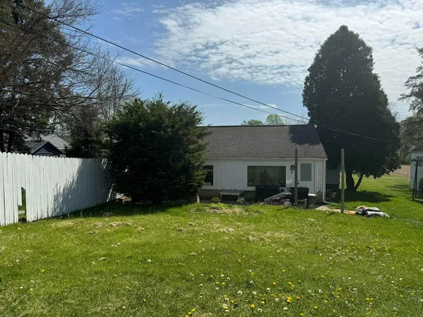 410 Earlmick St, Danville, OH 43014