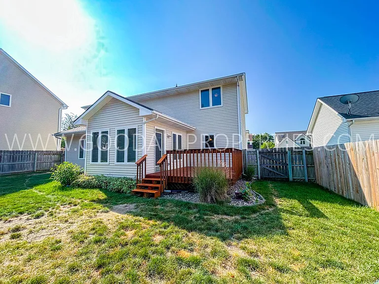 7873 Dakota Cir — Photo 24