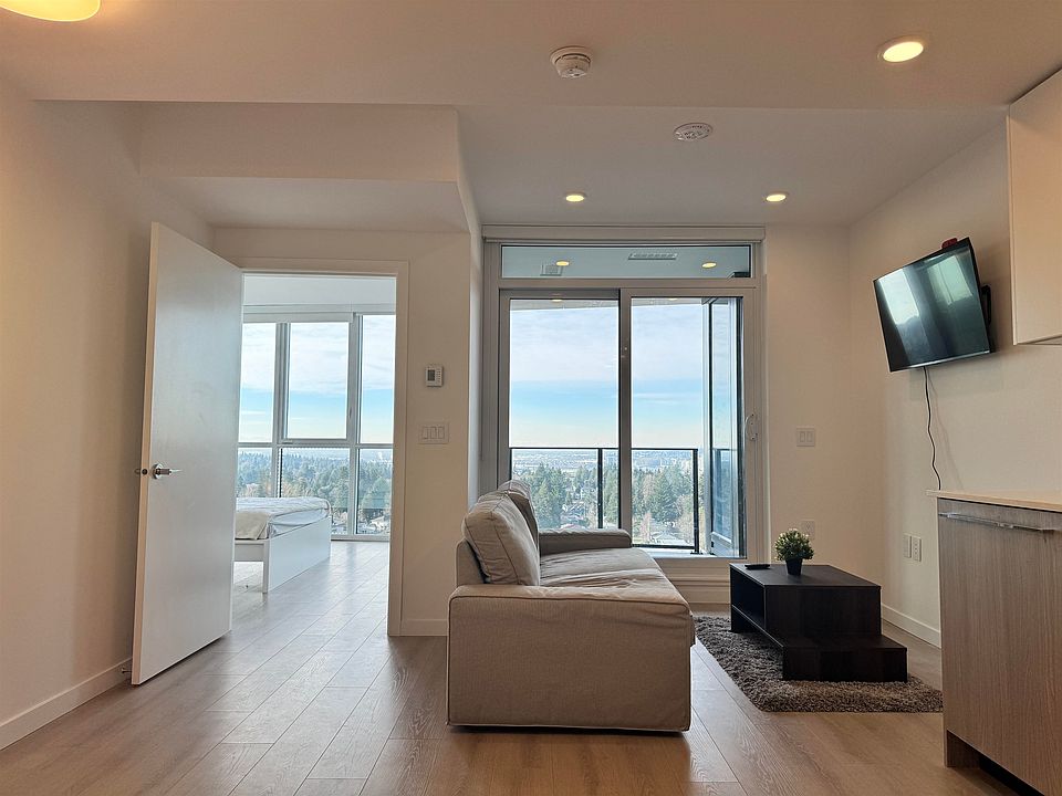1st image of 10333 133rd St #1905