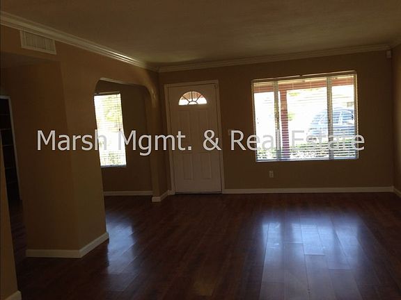 3rd image of 4123 E Windrose Dr