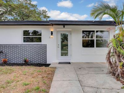 220 N Atlantic Drive, Boynton Beach, FL, 33435