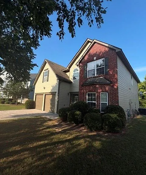 1020 Capstone Ct — Photo 1