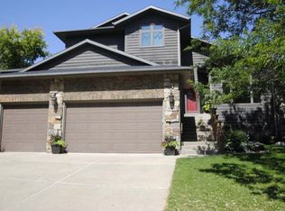3325 Hackberry St, Bismarck, ND 58503