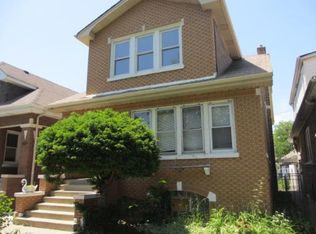 3130 N Kostner Ave, Chicago, IL