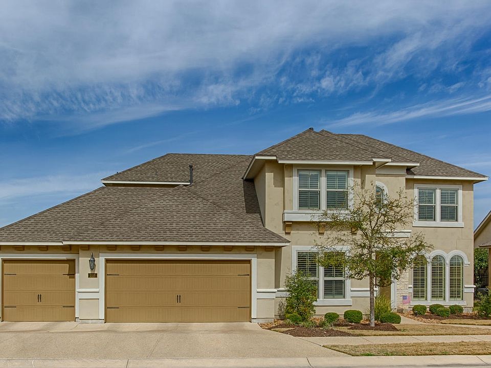 1st image of 207 Evans Oak Ln