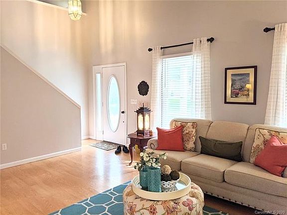 4th image of 701 Zelda Ct