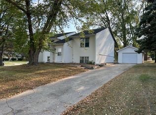 1000 Lyndale Dr, Polk City, IA 50226