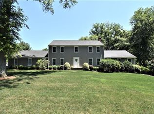 35 Orchard Hill Rd, Norwalk, CT 06851