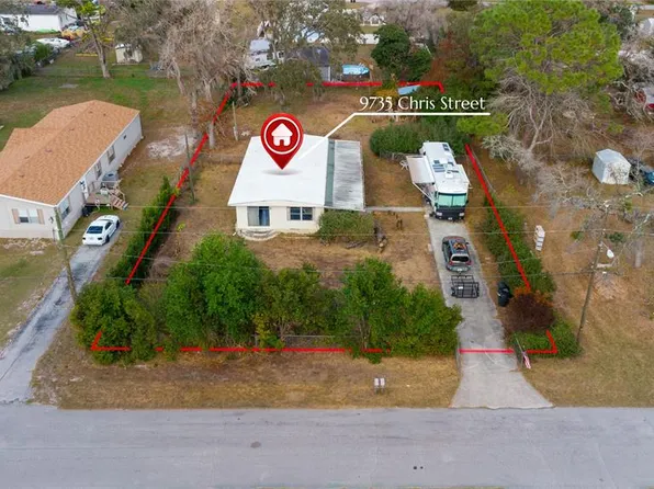 9735 Chris St, Hudson, FL 34669
