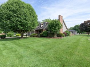 49 Meadow Ct, Rossville, IN 46065