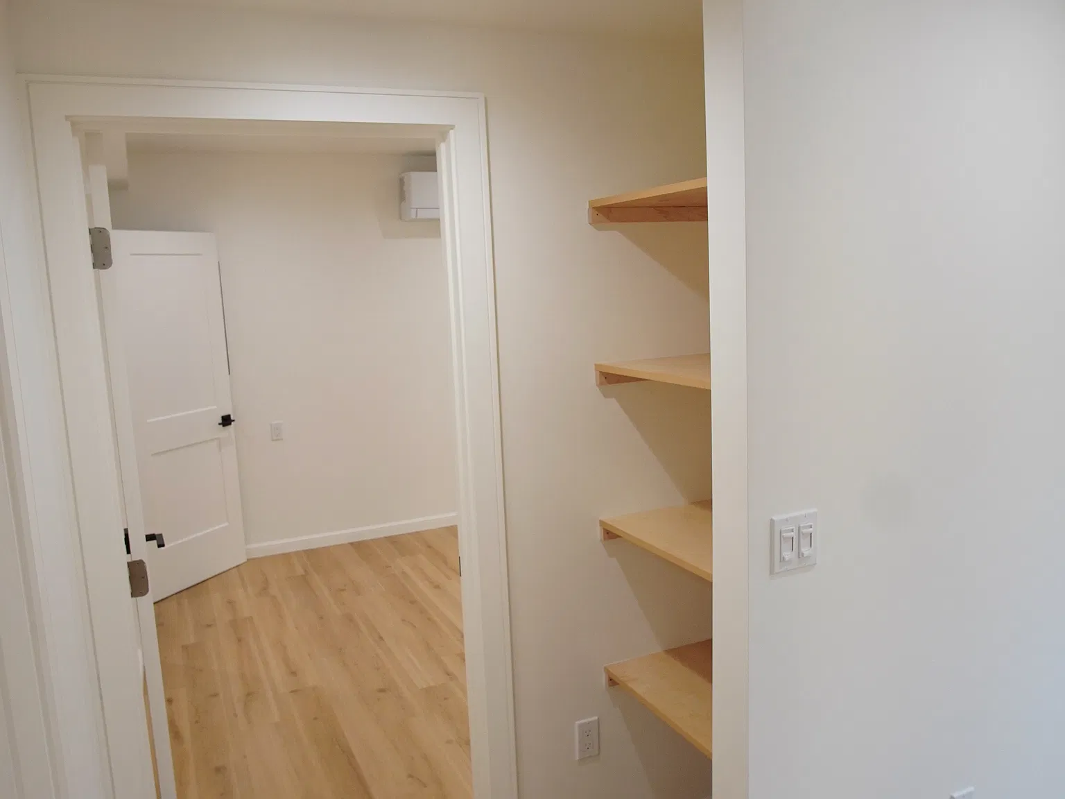 1 bed, 600 sqft, $2,850 — Photo 3