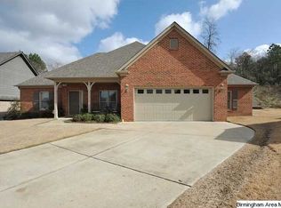 3612 Courtyard Ln, Vestavia, AL 35216