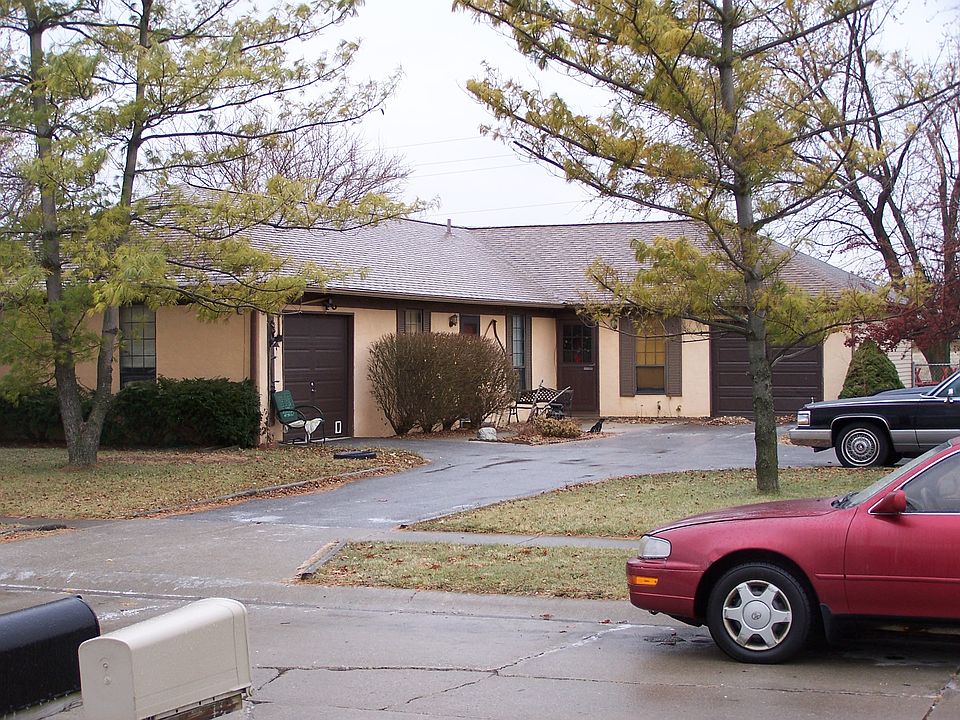 1st image of 5833 Hunting Hollow Ct