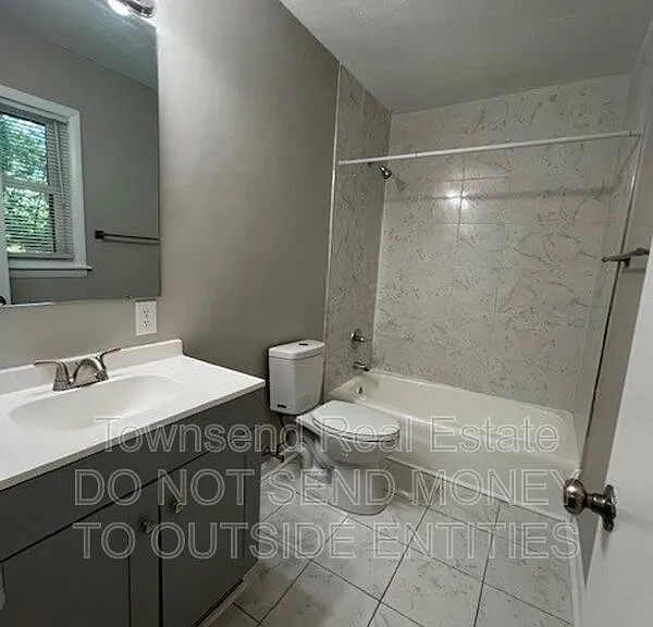 1017 Xavier Dr — Photo 13