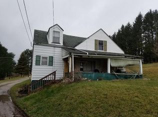 465 Penncraft Rd, East Millsboro, PA 15433