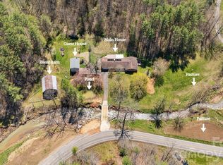 6334 Jacks Creek Rd, Burnsville, NC 28714