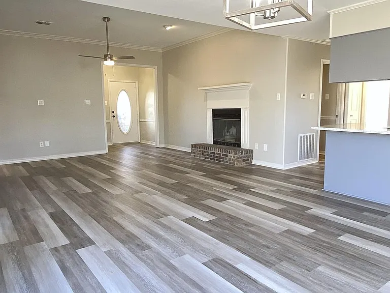 206 Stonecliff Dr — Photo 10