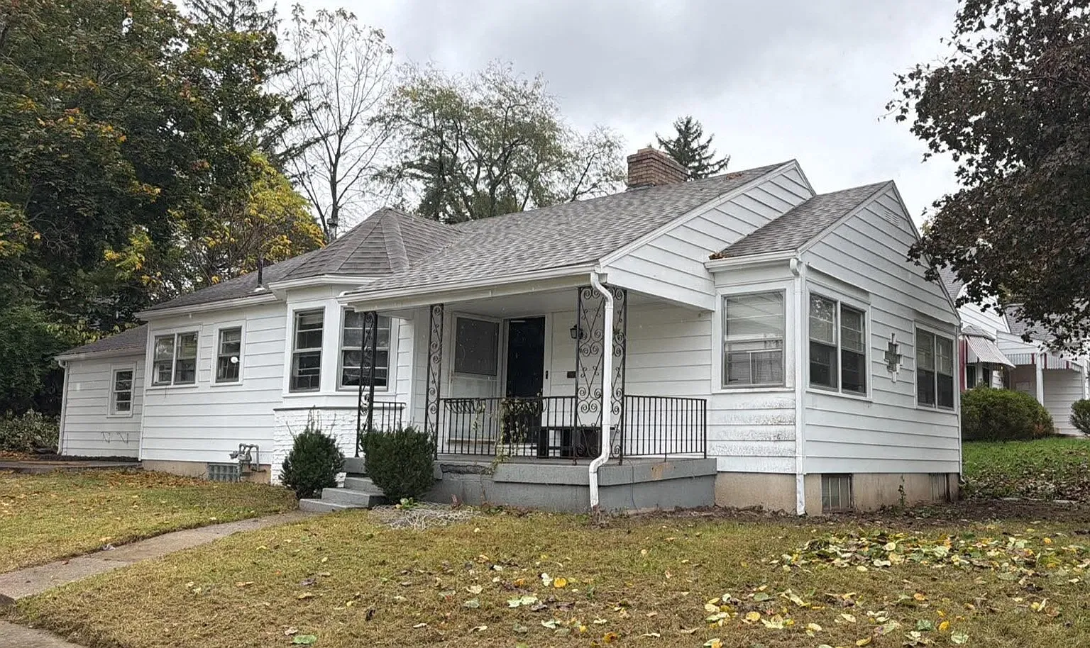 4 bed, 1600 sqft, $1,800 — Photo 1