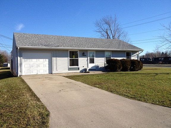 2nd image of 266 Hayes Ave