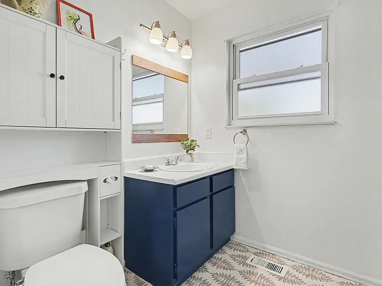 1632 S Rifle St #1 — Photo 12