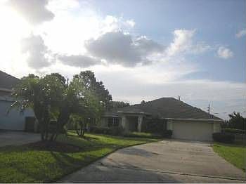 1st image of 1654 Malcom Point Dr