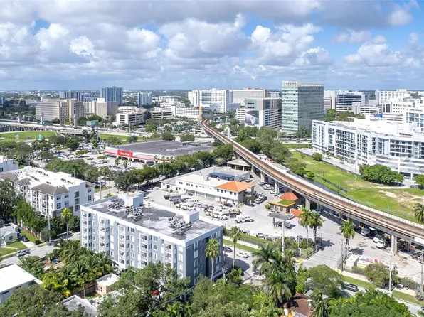 1010 NW 11th St APT 507, Miami, FL 33136