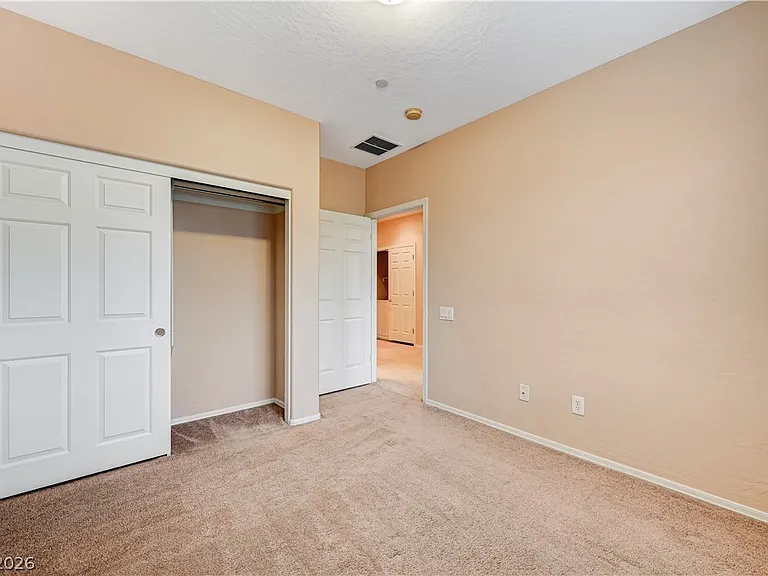 6868 Sky Pointe Dr #2115 — Photo 29