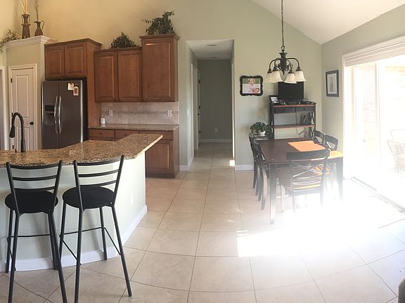 3rd image of 23646 Chapel Thorne Dr