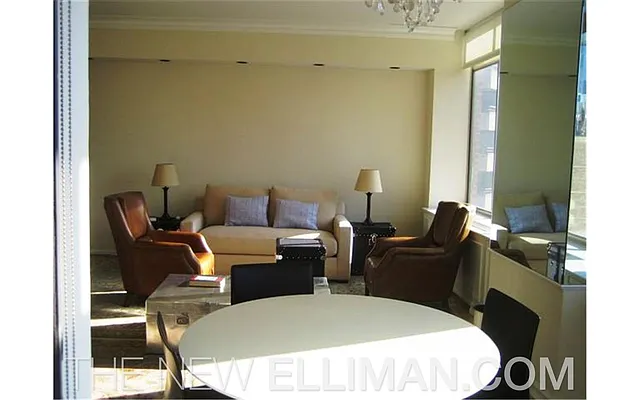 Rented by Douglas Elliman | media 27