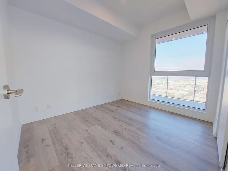 7890 Jane St #5109 — Photo 6