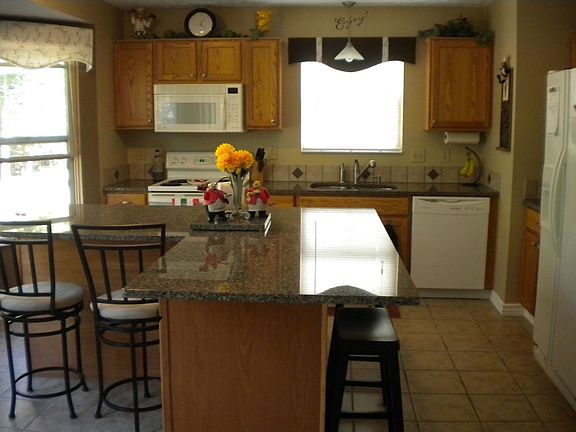 3rd image of 5766 Coldcreek Dr
