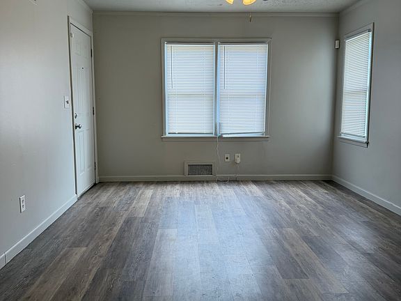 3rd image of 6943 E 10th St