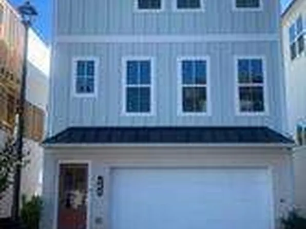 202 Pinecone Pl, Alpharetta, GA 30022