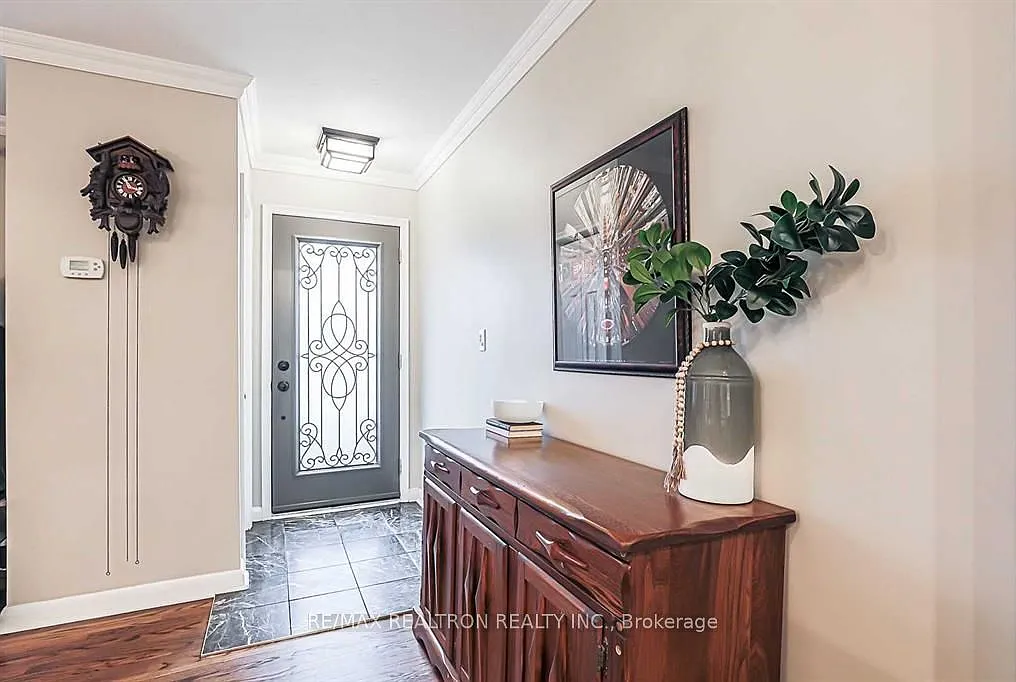 3 bed, $2,500 — Photo 3