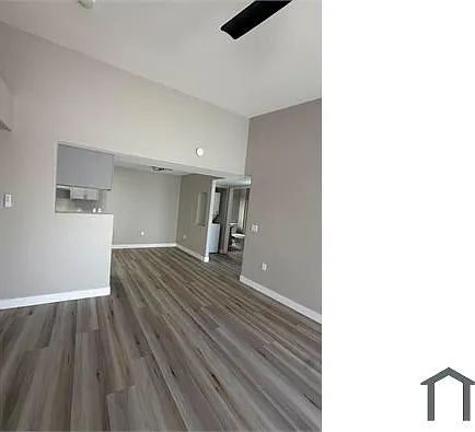 3318 N Decatur Blvd — Photo 20
