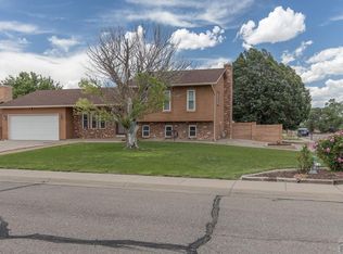 1309 Kingsroyal Blvd, Pueblo, CO 81005