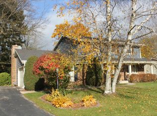 9014 Greenacre Ct, Greendale, WI 53129