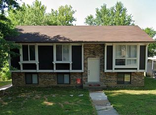 5309 Bagnall Dr, Jefferson City, MO 65109
