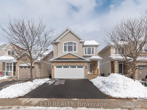 106 Bert Hall St, Arnprior, ON K7S 0G9