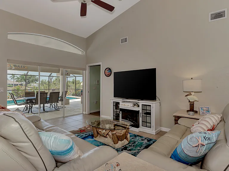 9492 Migue Cir — Photo 8