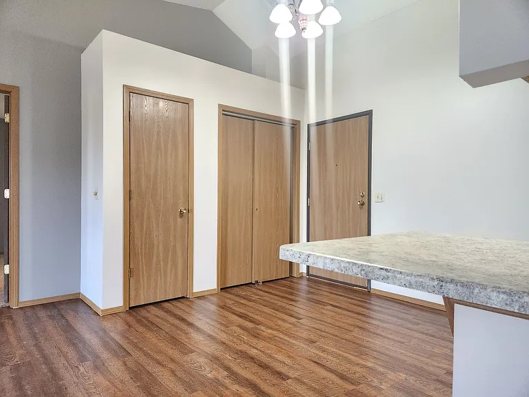 Chapelwood III Apartments — Photo 6
