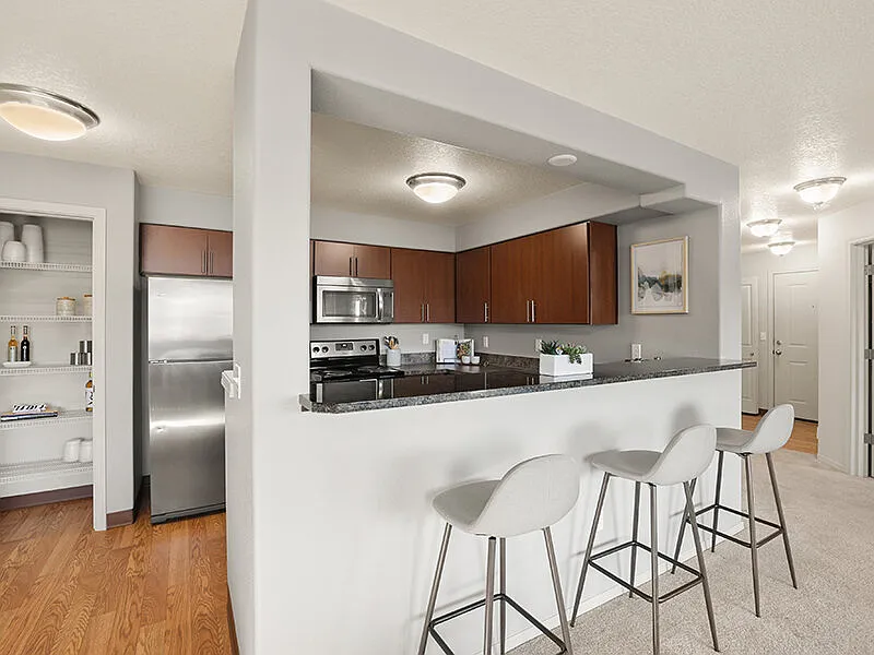 Cedar Falls Apartments — Photo 4