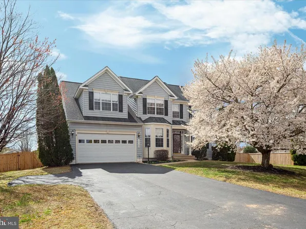 13169 Quade Ln, Woodbridge, VA 22193