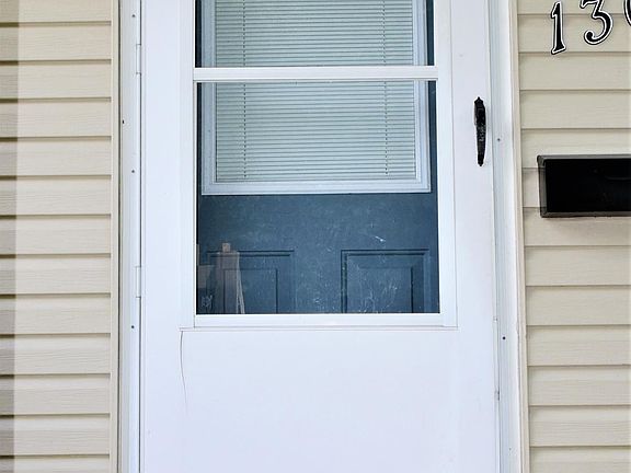 5th image of 130 N Baker Ave