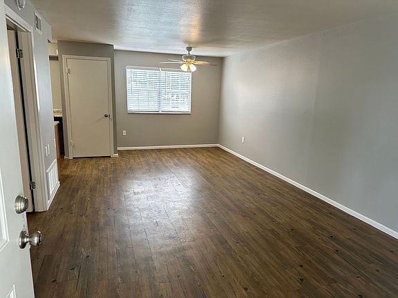 3rd image of 420 S Palmetto St APT 6