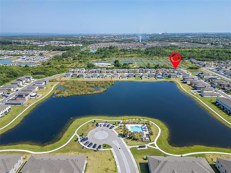 403 Royal Empress Dr — Photo 42
