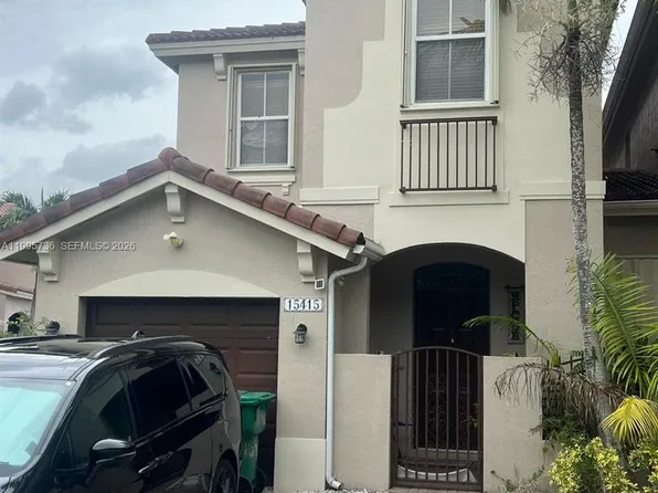 15415 SW 9th Way, Miami, FL 33194