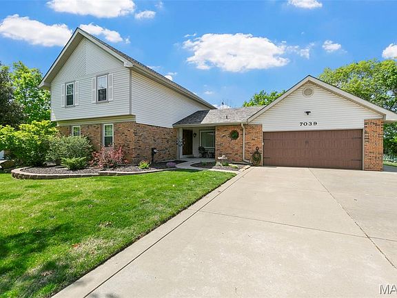 4th image of 7039 Broken Oak Dr