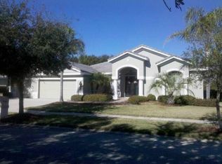 9118 Woodridge Run Dr, Tampa, FL 33647